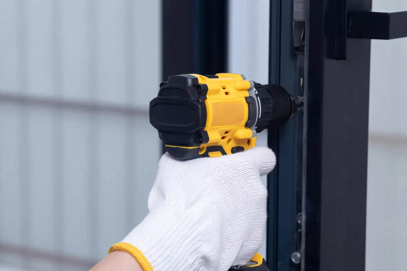 Réglage d'un cylindre de porte d'entrée haute sécurité